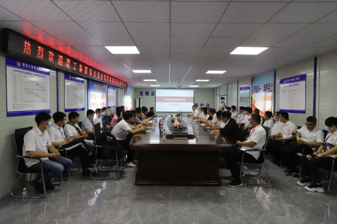 1642741804110135.jpg 32.jpg